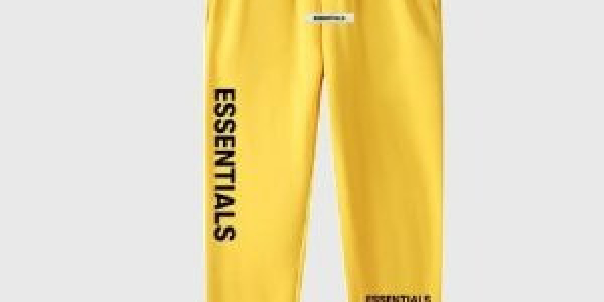 Essentials Sweatpants Quality Breakdown Stitching, Fabric, Fit