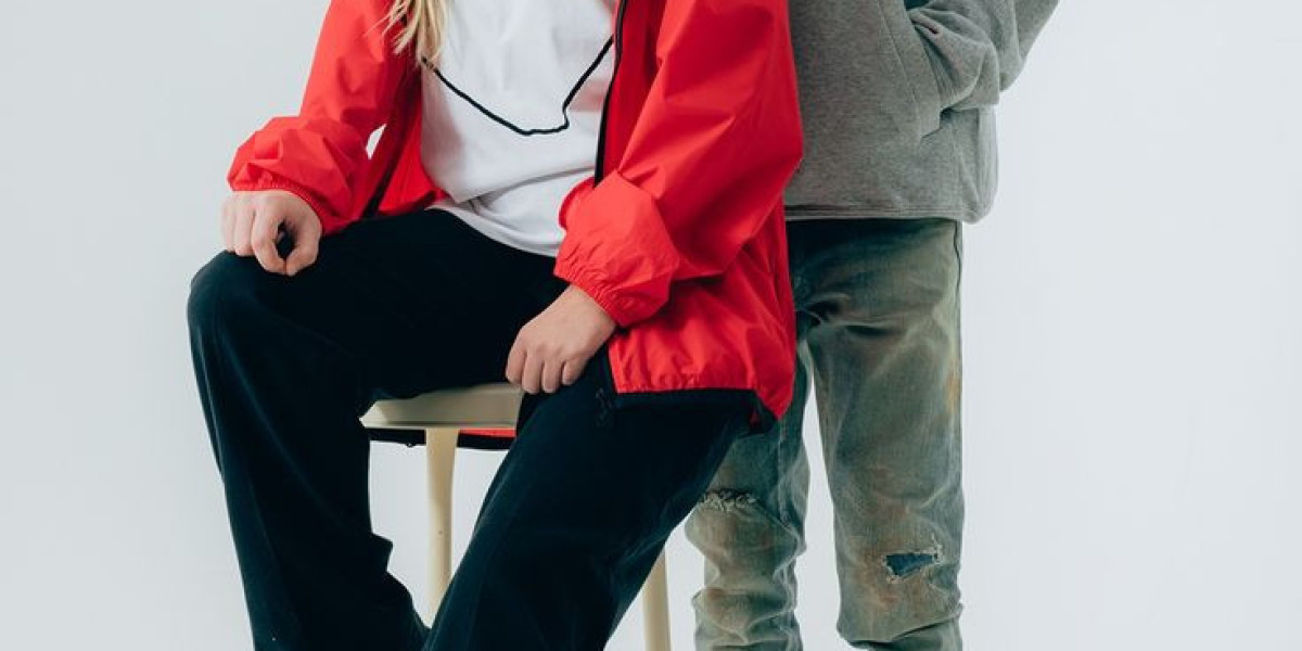 Oversized Energy in CDG Hoodie