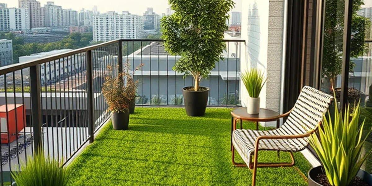 How to Remove Stains from Artificial Grass
