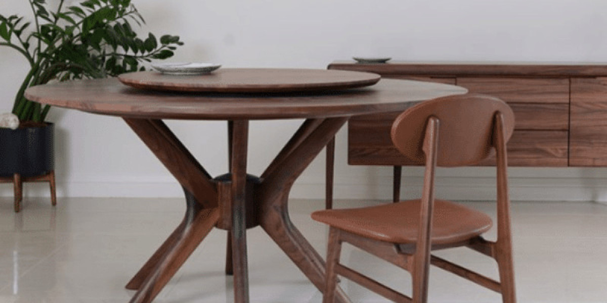 Round Dining Table Oak for Warm and Balanced Dining Spaces
