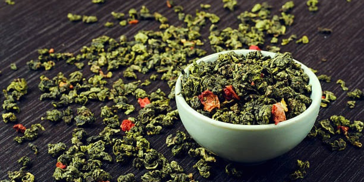 Everyday Vitality Choices with Green Tea Leaf