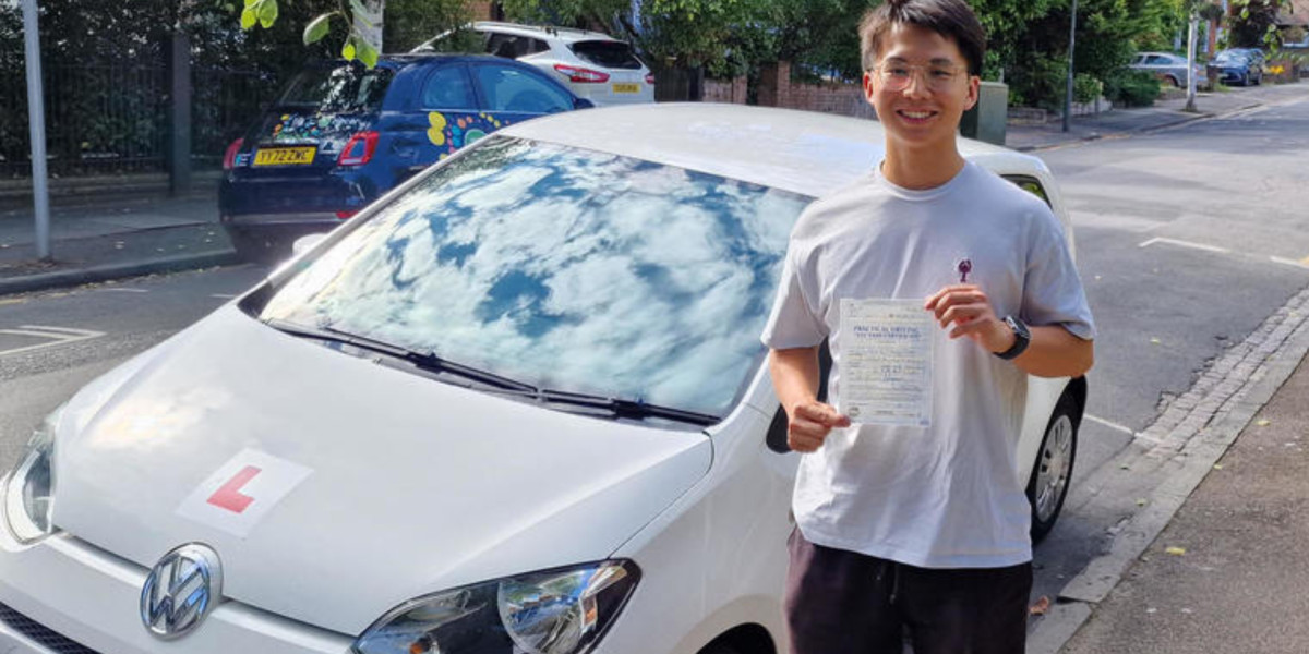 Driving Lessons in Battersea UK | Expert Local Instructors
