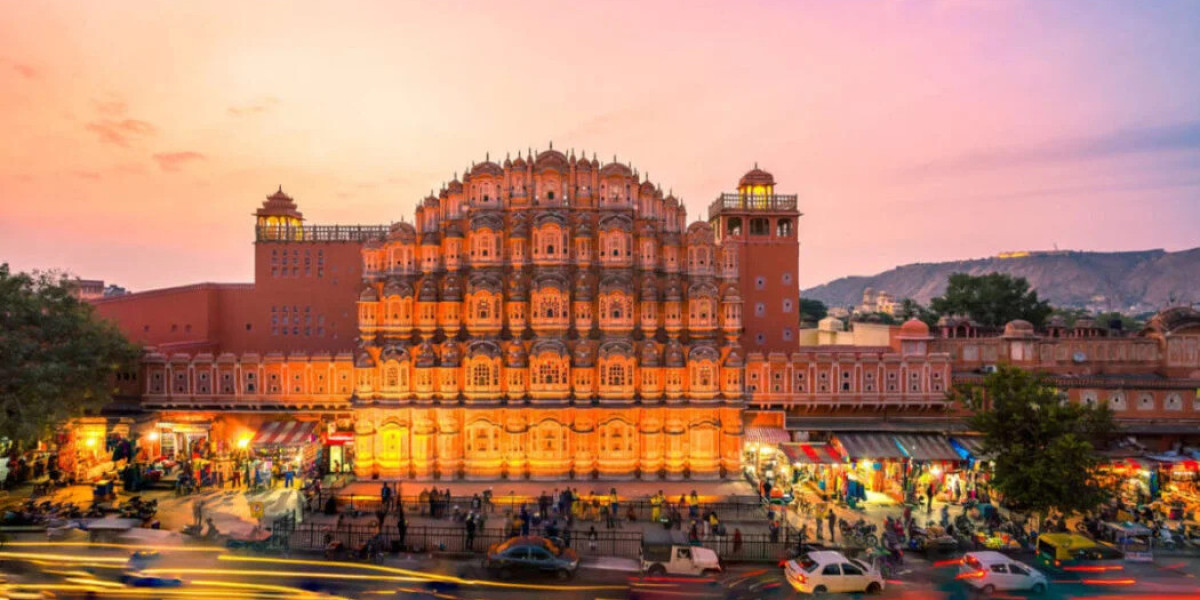 Best Tour and Travel Agency in Jaipur for Every Trip