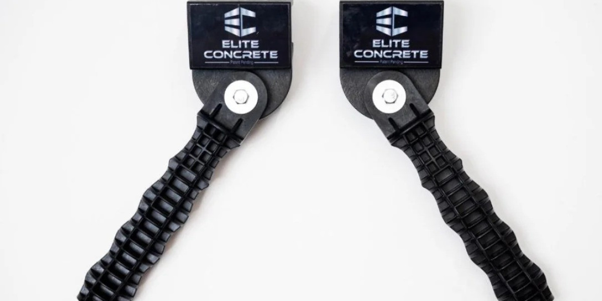 Professional Techniques Using a Hand Float for Concrete