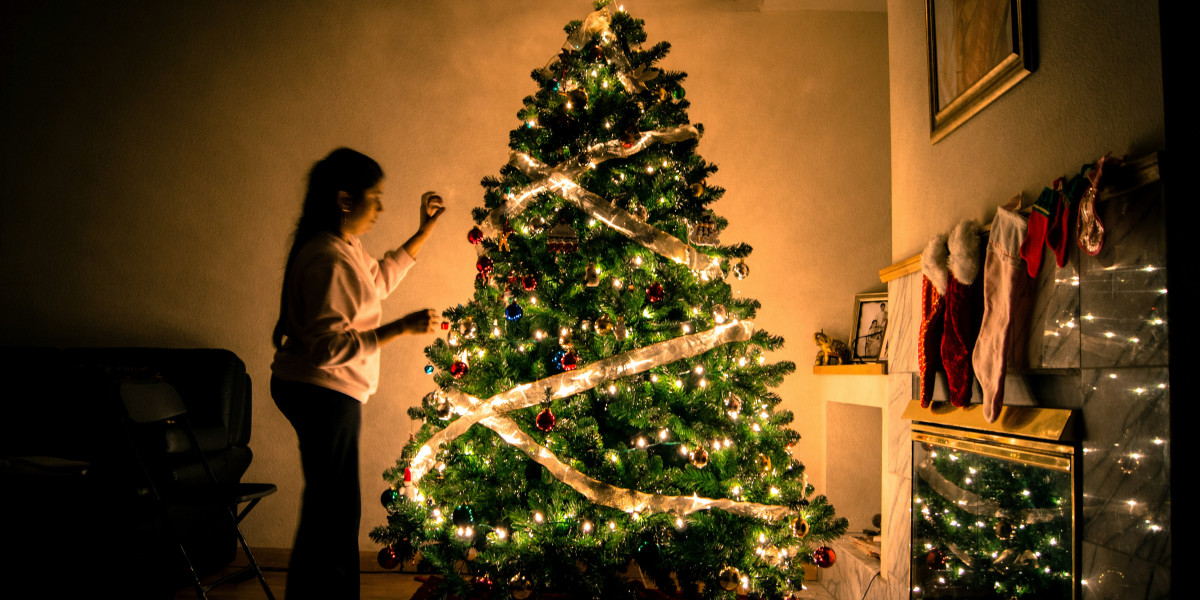 Luxury Christmas decorations || https://www.thexmasdesigners.com/