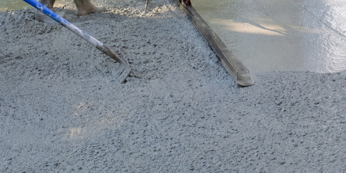 Asphalt Driveway Kitchener Tips for Long Lasting Results