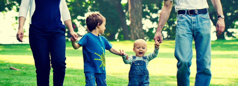 KIDS LIVE SAFE Cover Image