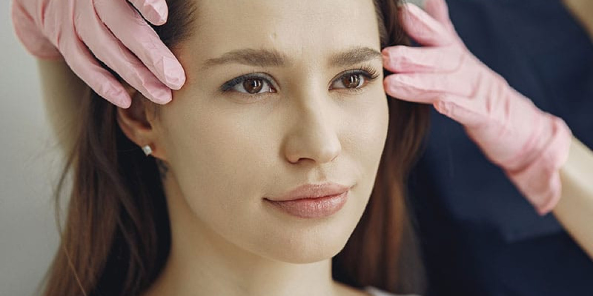 Forehead Lift Surgery in Dubai: Benefits and Results